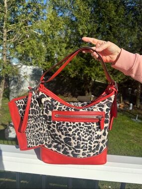Coach Park Ocelot Print Hobo  
F23266 with wristlet